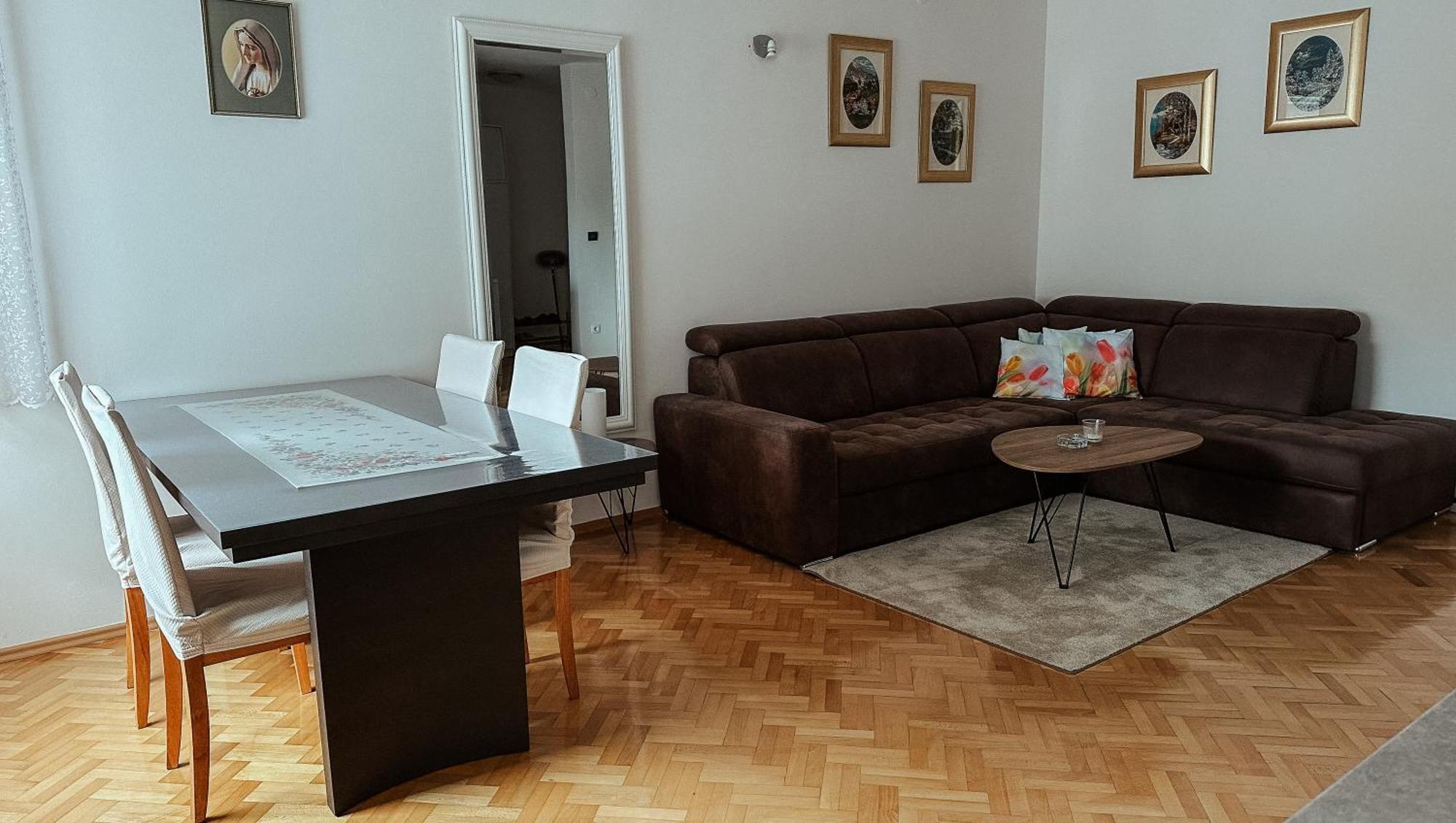 Apartmani Jelena 奥帕提亚 外观 照片